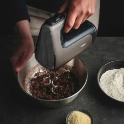 Großhandel ⭐ Tefal Handmixer HT650E Power Mix Silence 600 Watt Schwarz/dunkelgrau 🥰 -Antihaftpfanne Verkäufe unnamed file 2846